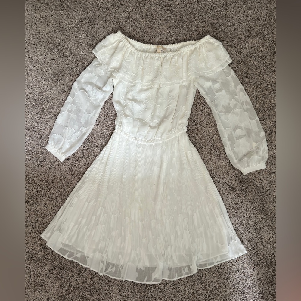 Michael Kors White Off The Shoulder Flowy Dress